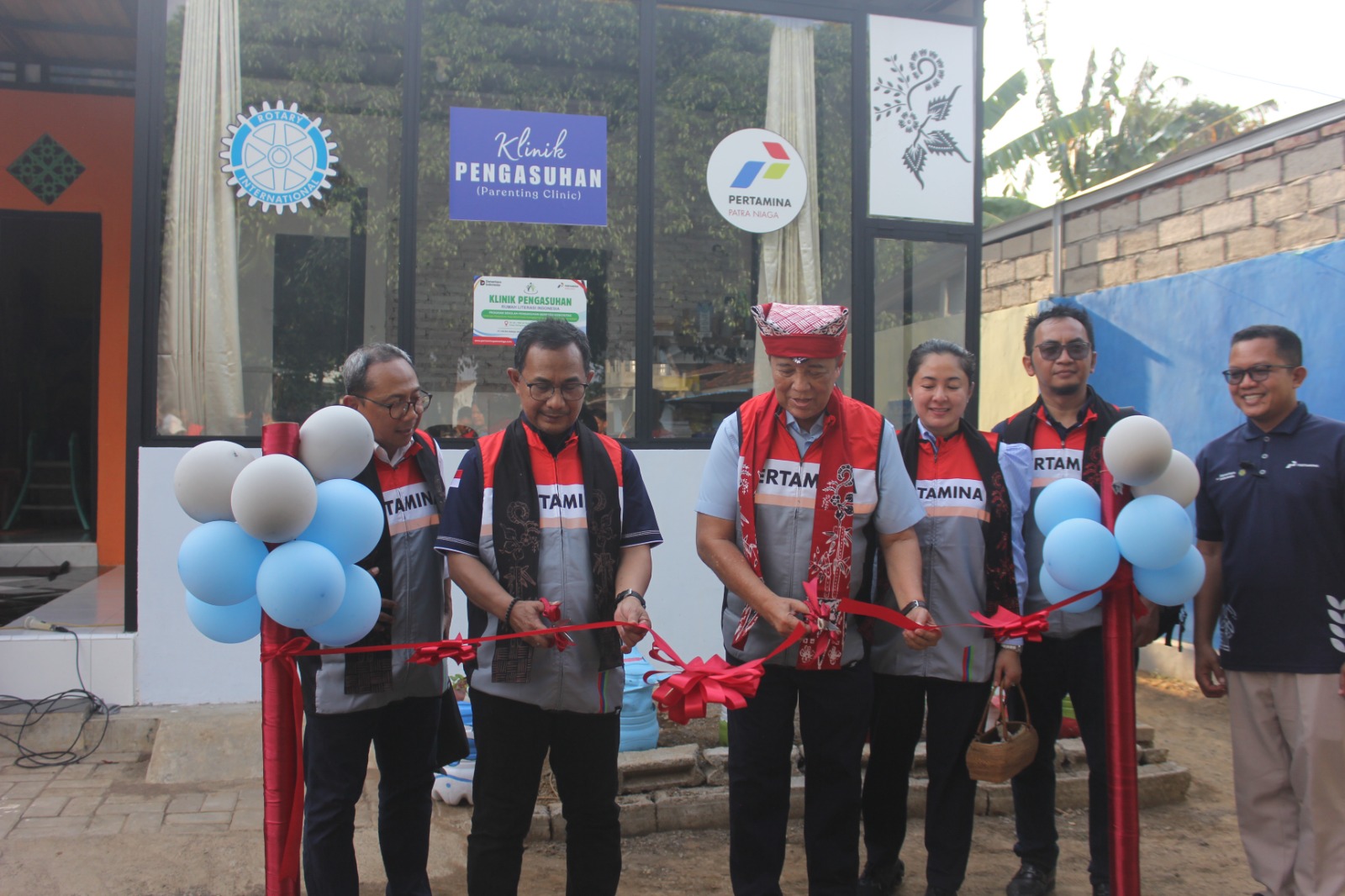 Pertamina Patra Niaga Perkuat Inklusivitas dan Lingkungan lewat Klinik Pengasuhan Banyuwangi